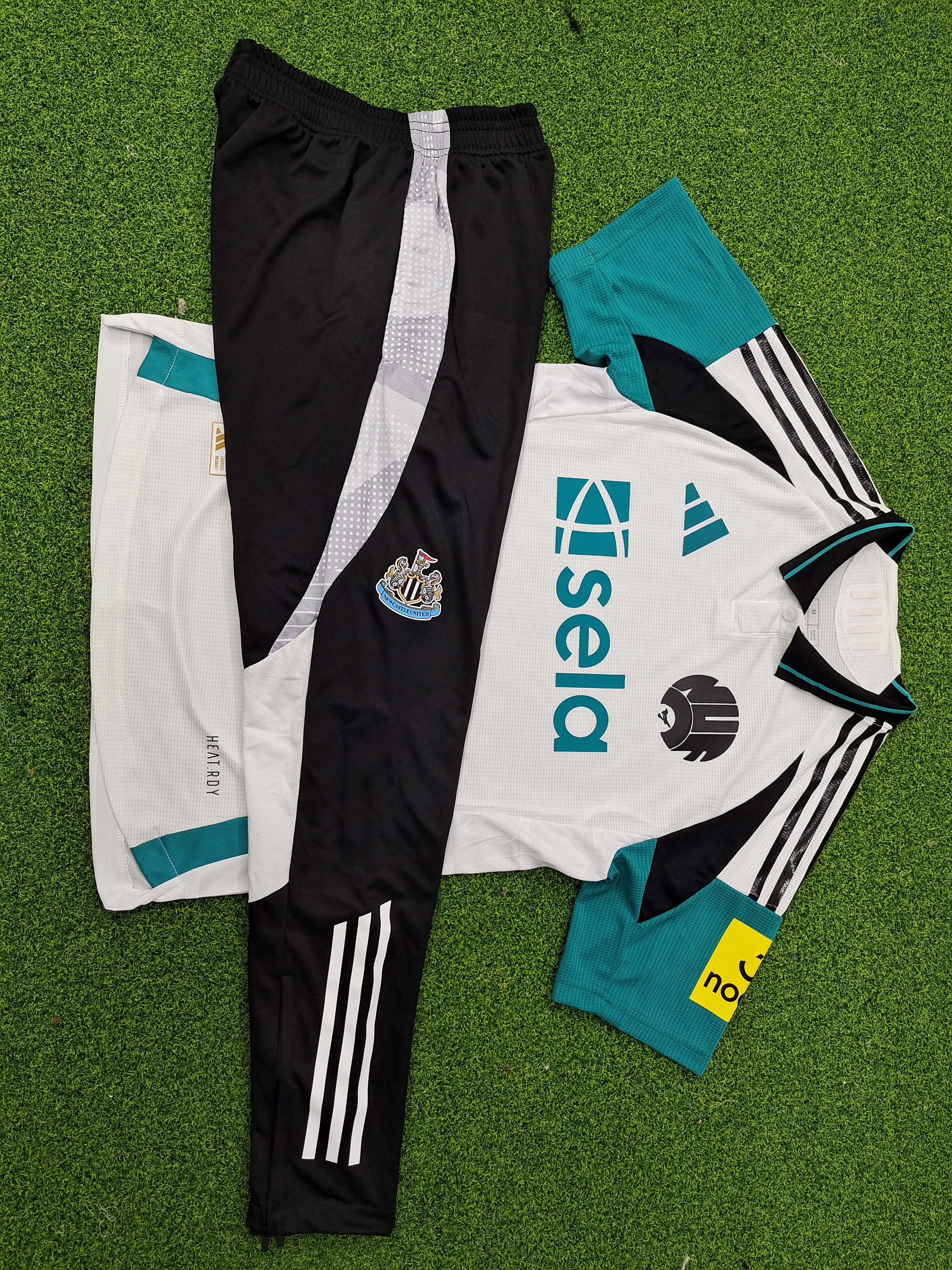 24/25-A2-NEW-TRK-A04147