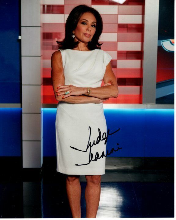 JUDGE JEANINE PIRRO signed autographed 8x10 FOX NEWS Photo Poster painting