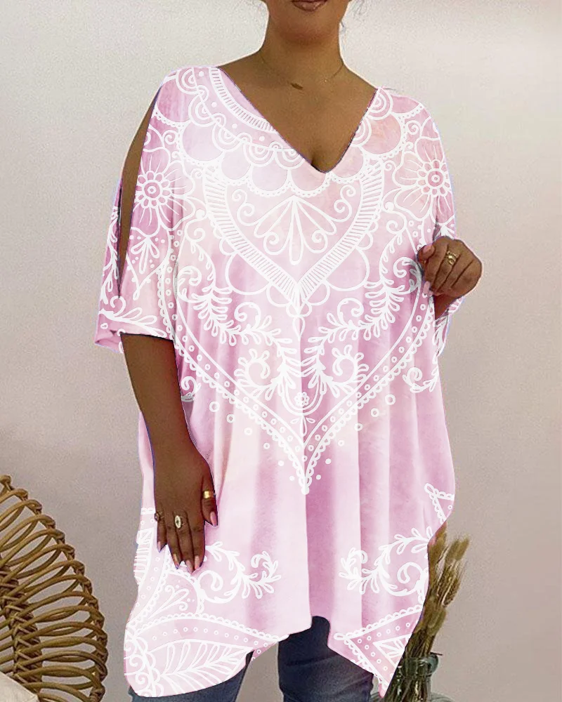 Elegant Mandala Pattern Short Sleeve V-Neck T-Shirt Top