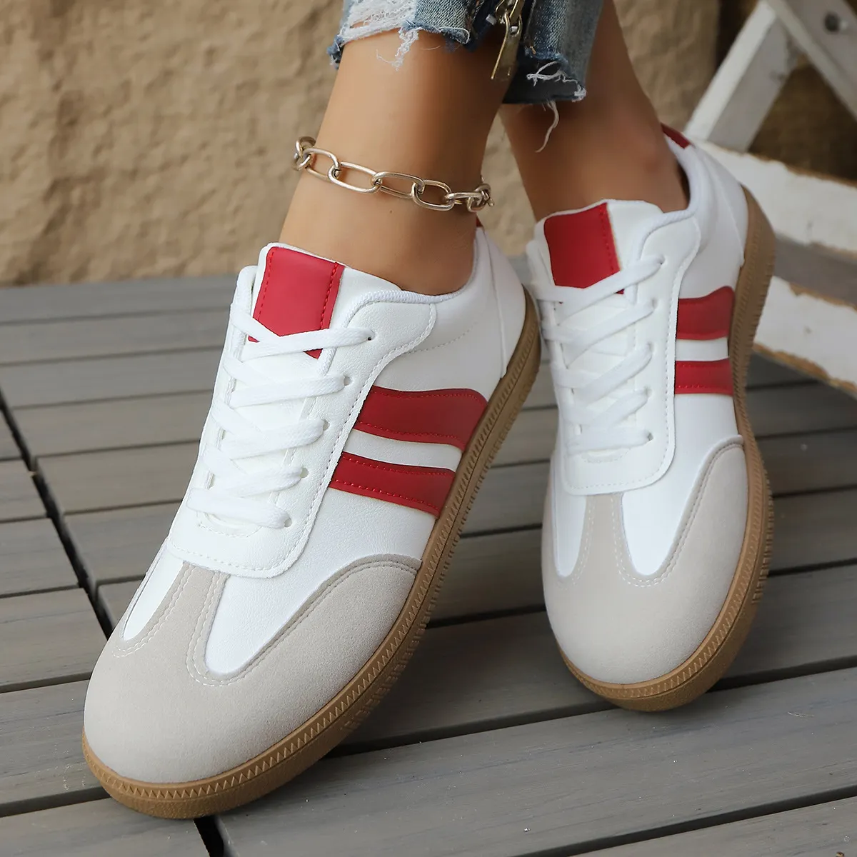 Women's Leather Trainers &ndash; Retro Stripe Gum Sole Shoes &ndash; view 2