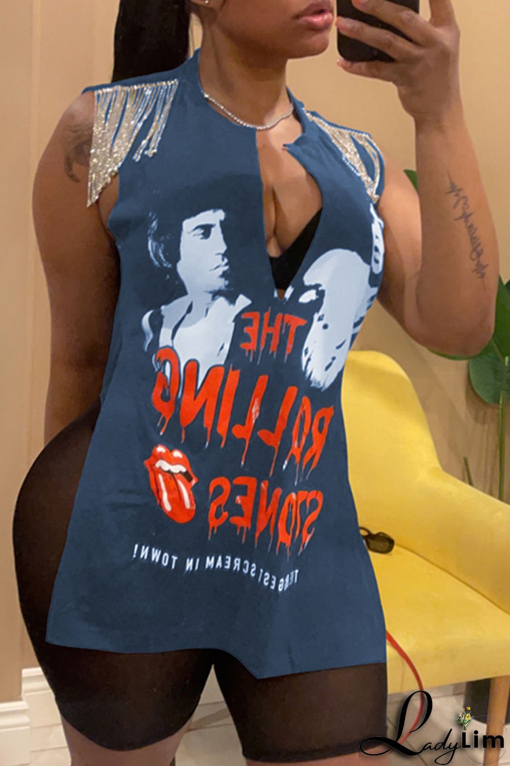 Brown Fashion Casual Print Tassel Patchwork V Neck T-Shirts