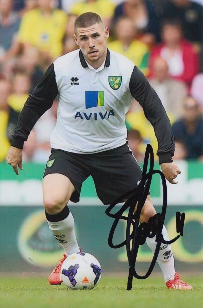 GARY HOOPER HAND SIGNED 6X4 Photo Poster painting NORWICH CITY FOOTBALL AUTOGRAPH 3