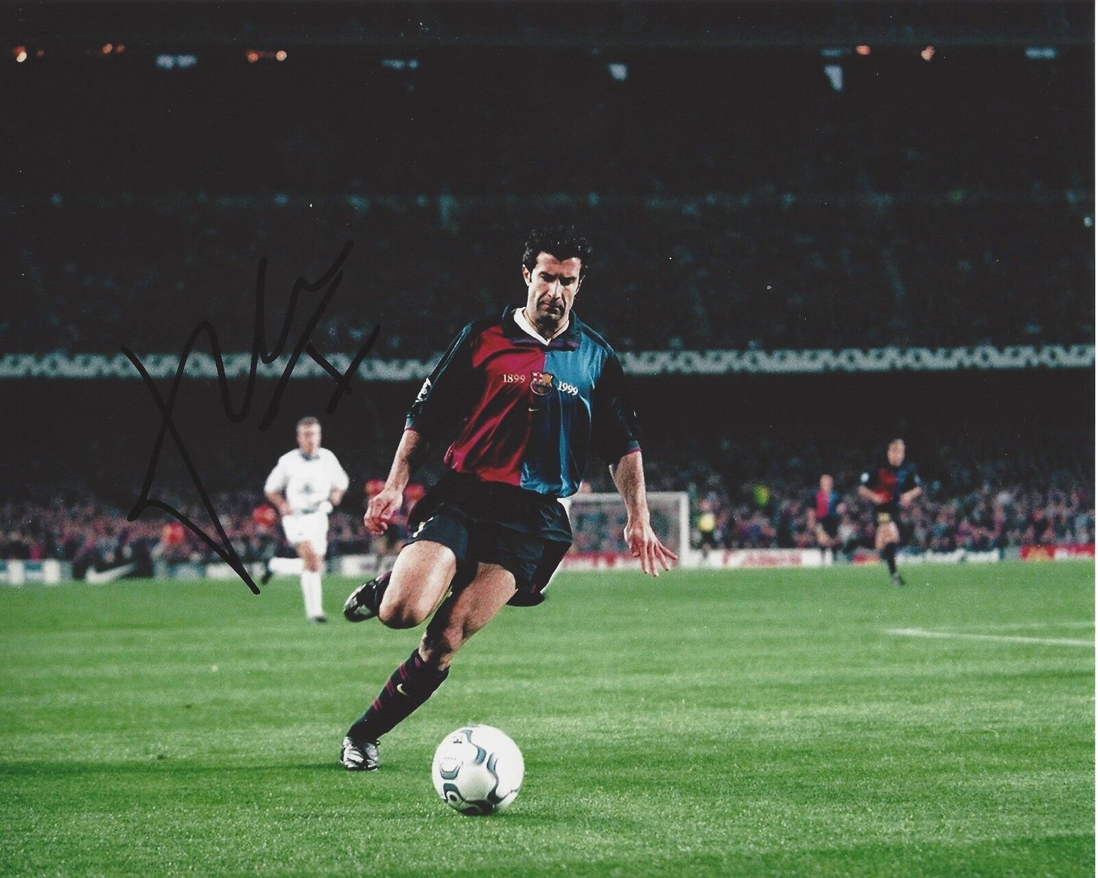 LUIS FIGO HAND SIGNED PORTUGAL FOOTBALL LEGEND 8x10 Photo Poster painting A w/COA REAL MADRID