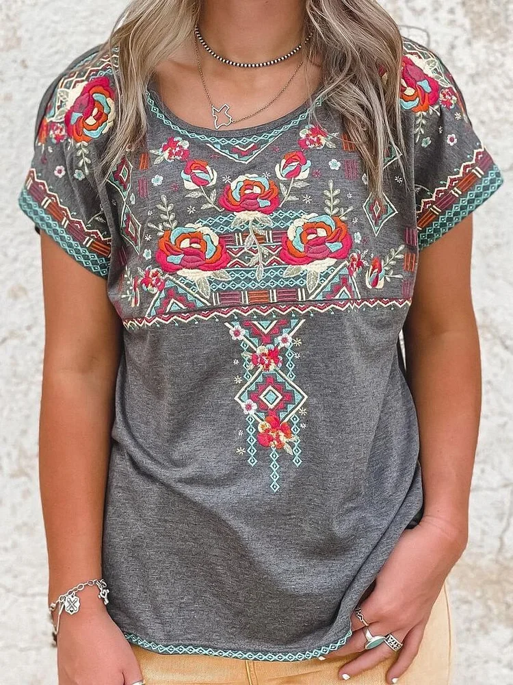 Retro style embroidered top