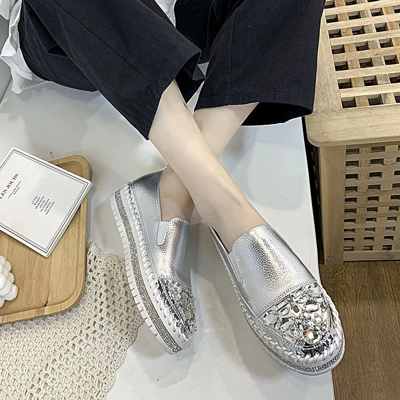 2022 New Silver Crystal Flat Shoes Woman Comfortable PU Leather White Casual Shoes Women Platform Slip On Loafers Bling