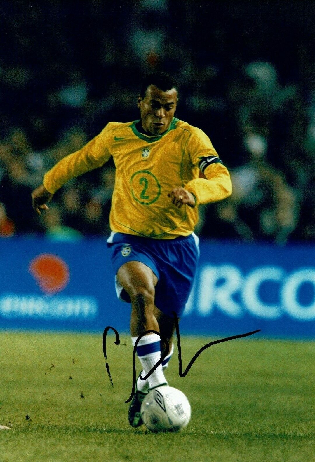 Cafu SIGNED 12X8 Photo Poster painting BRAZIL WORLD CUP WINNER AFTAL COA (1437)