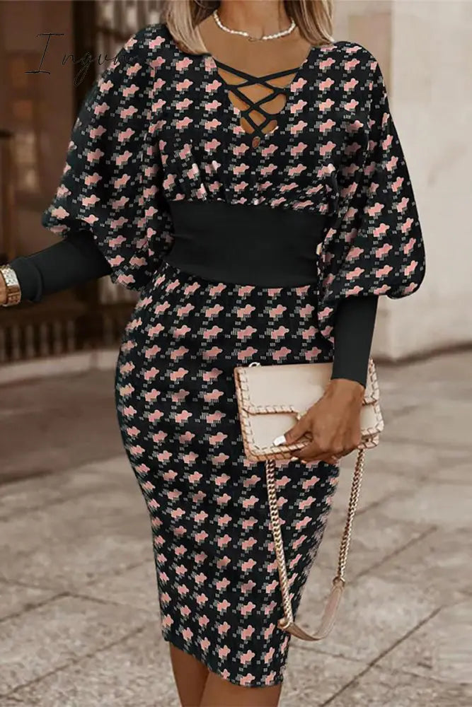 Ingvn - Vintage Elegant Geometric Print Contrast V Neck Wrapped Skirt Dresses Black Pink / S