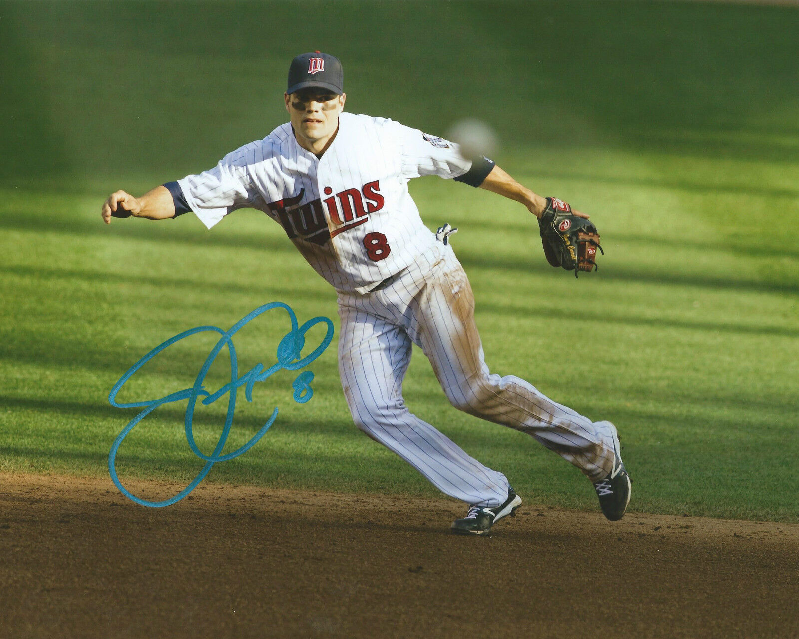 Jamey Carroll *MINNESOTA TWINS* Signed Autographed 8x10 Photo Poster painting JC5 COA GFA