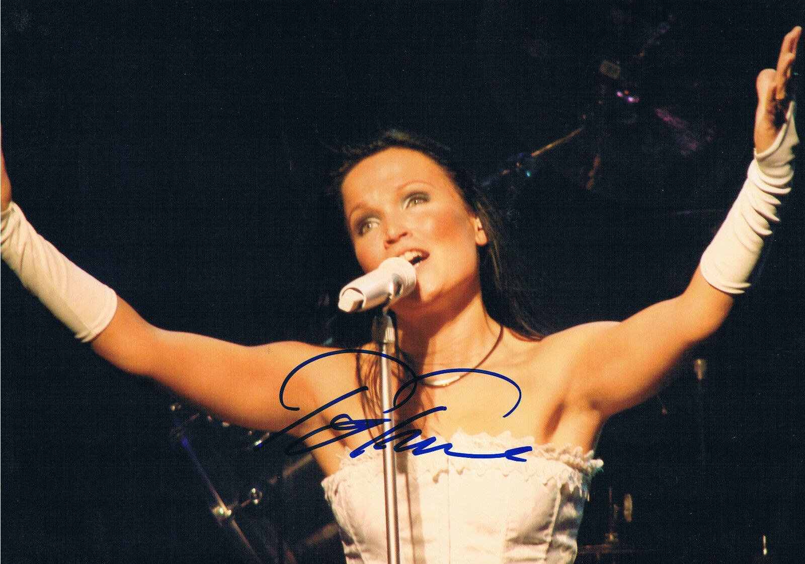 Tarja Turunen 1977- genuine autograph Photo Poster painting 8x12