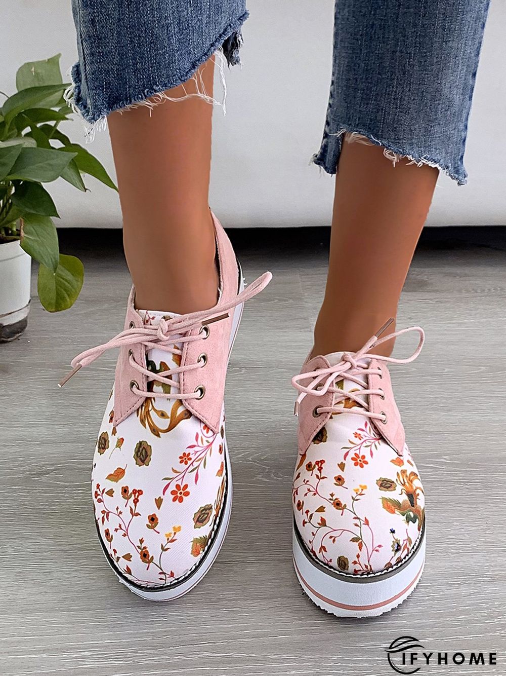 Floral Printed Patchwork Lace Up Shoes | IFYHOME