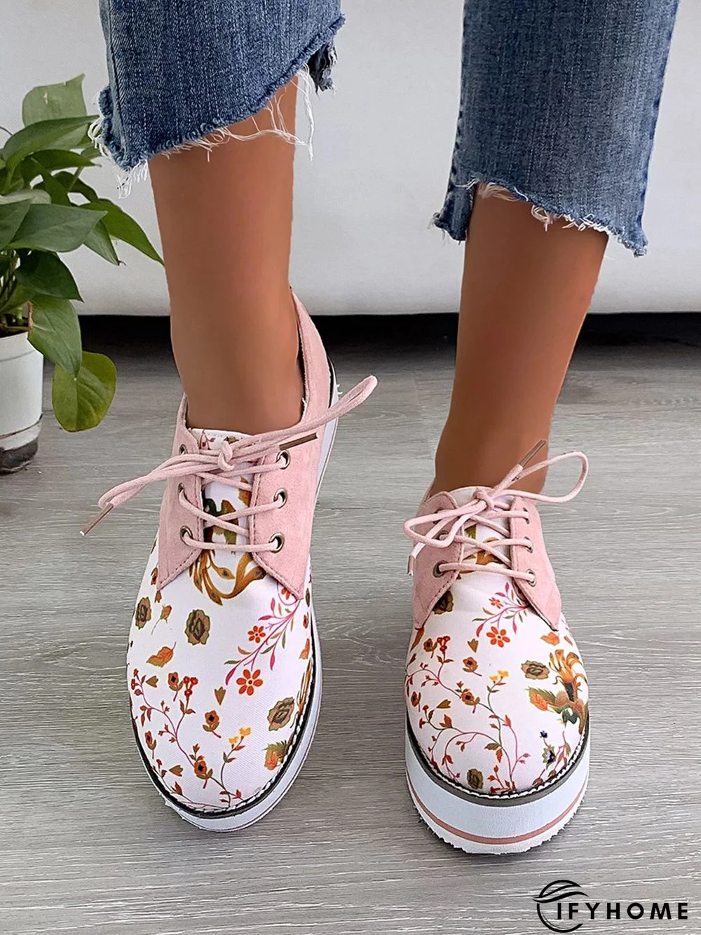 Floral Printed Patchwork Lace Up Shoes | IFYHOME