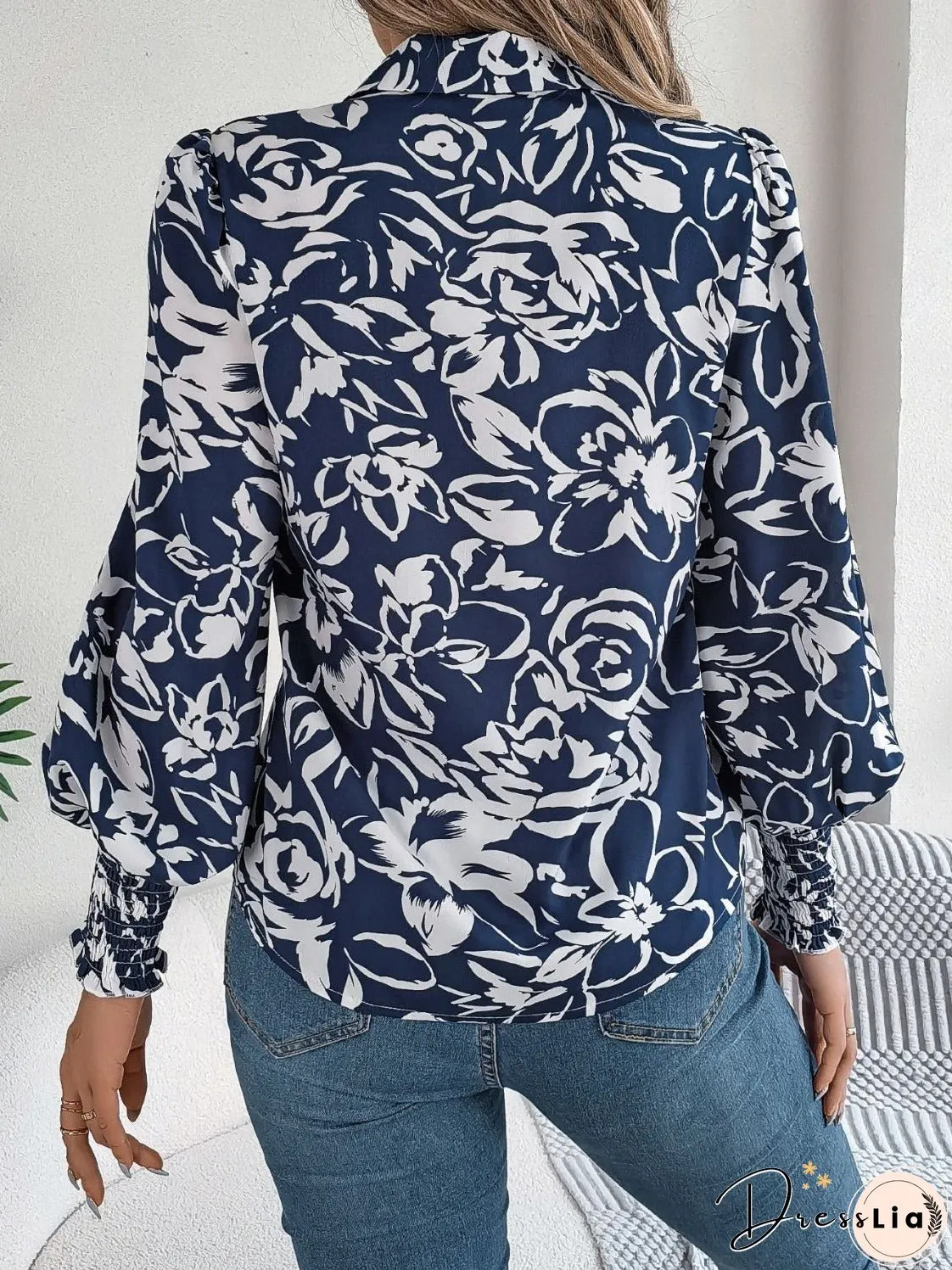 Printed Collared Neck Lantern Sleeve Shirt