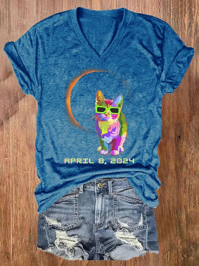 V-neck Retro Cat Solar Eclipse Of April 8, 2024 Print T-Shirt socialshop