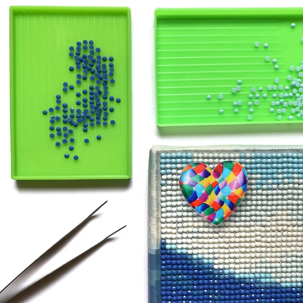 Magnetic Heart Shape Plastic Painting Locator Diamond Painting Tools