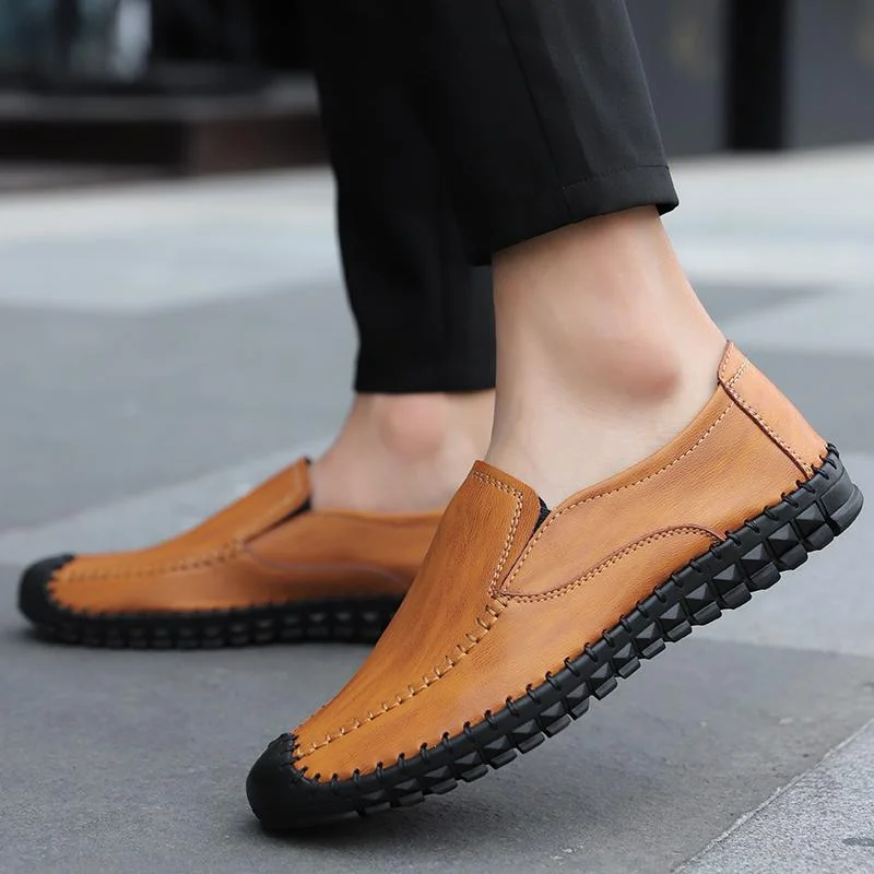 Man casual shoes Man shoes breathable lightweight offer day-long comfort Man Slip-on shoes