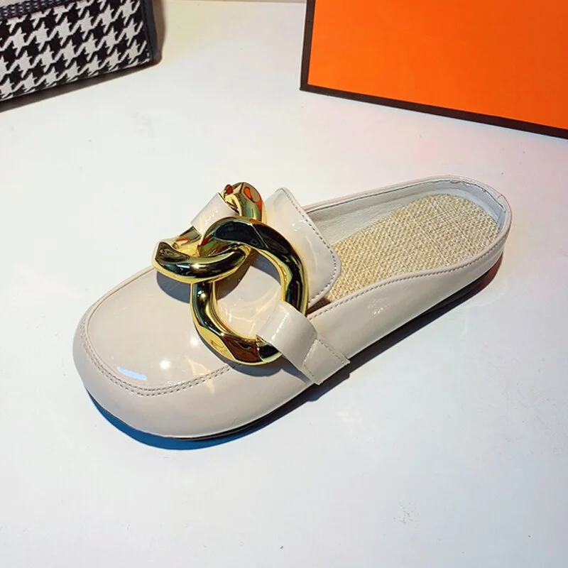 Summer Women Slipper Low Heels Casual Slides Flip Flop Round Toe New Arrival Brand Design Gold Chain Closed Slip On Shoes Mulles