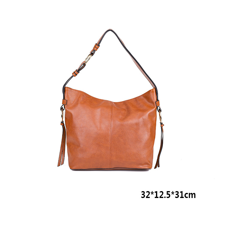 Vintage High-capacity Cowhide Women's Bag