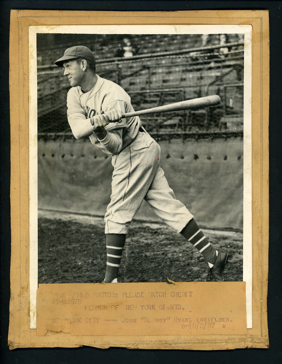 Blondy Ryan 1937 World Series Press Wire Photo Poster painting New York Giants