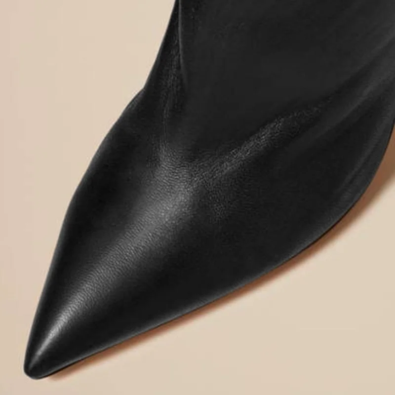 Fashion Closed Pointed Toe Slouch Knee High Heeled Boots in Black