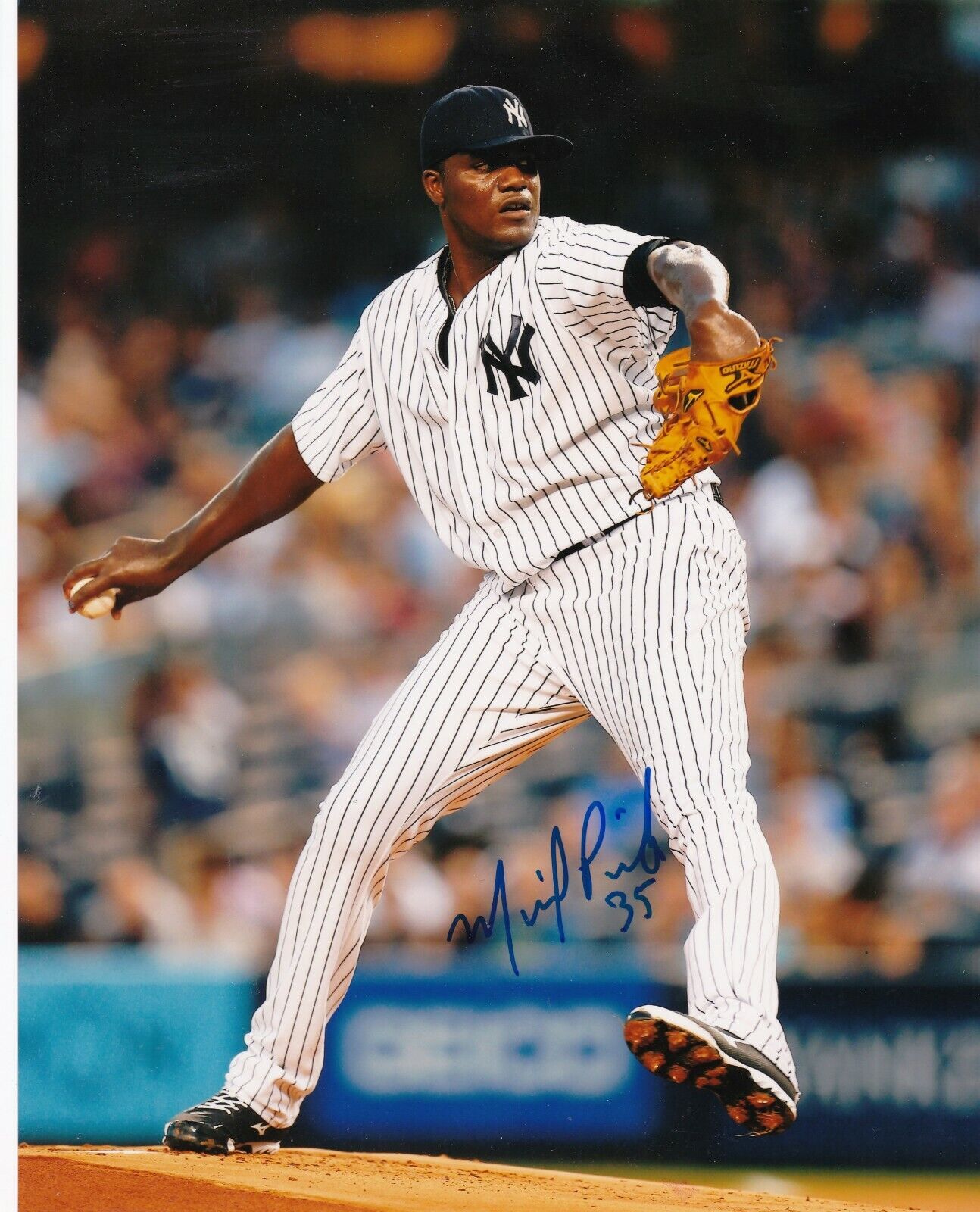 MICHAEL PINEDA NEW YORK YANKEES ACTION SIGNED 8x10