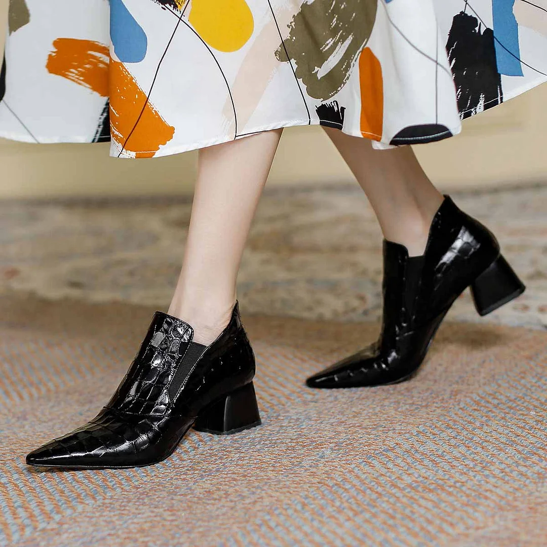 YDN Pointed Toe Croco Embossed Chunky Heel Ankle Boots in Black