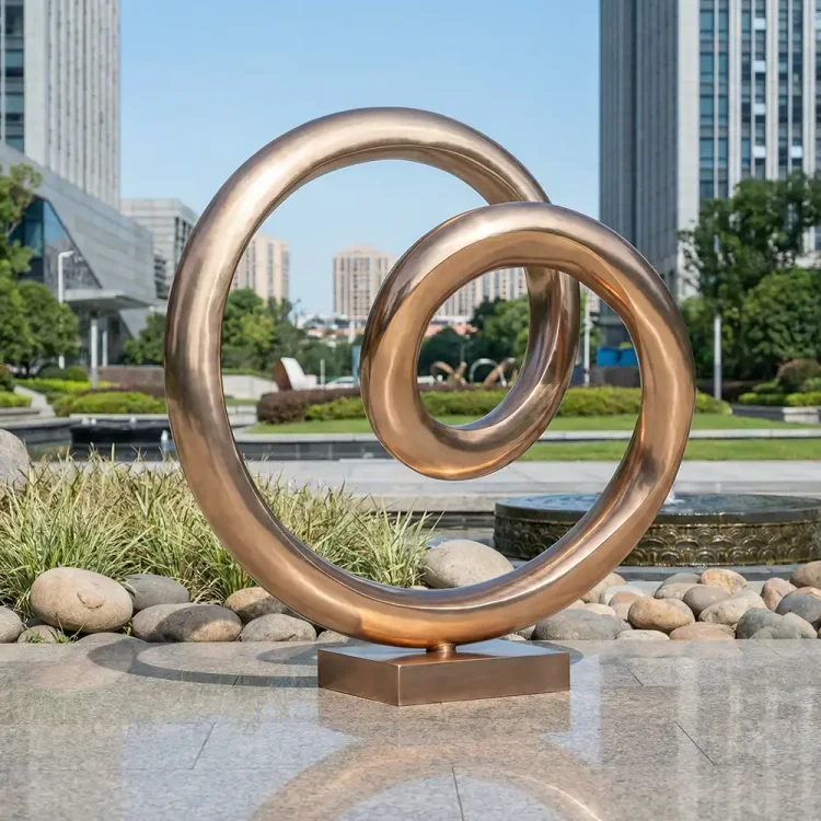 Abstract Metal Ring Sculpture &ndash; Contemporary Outdoor Art