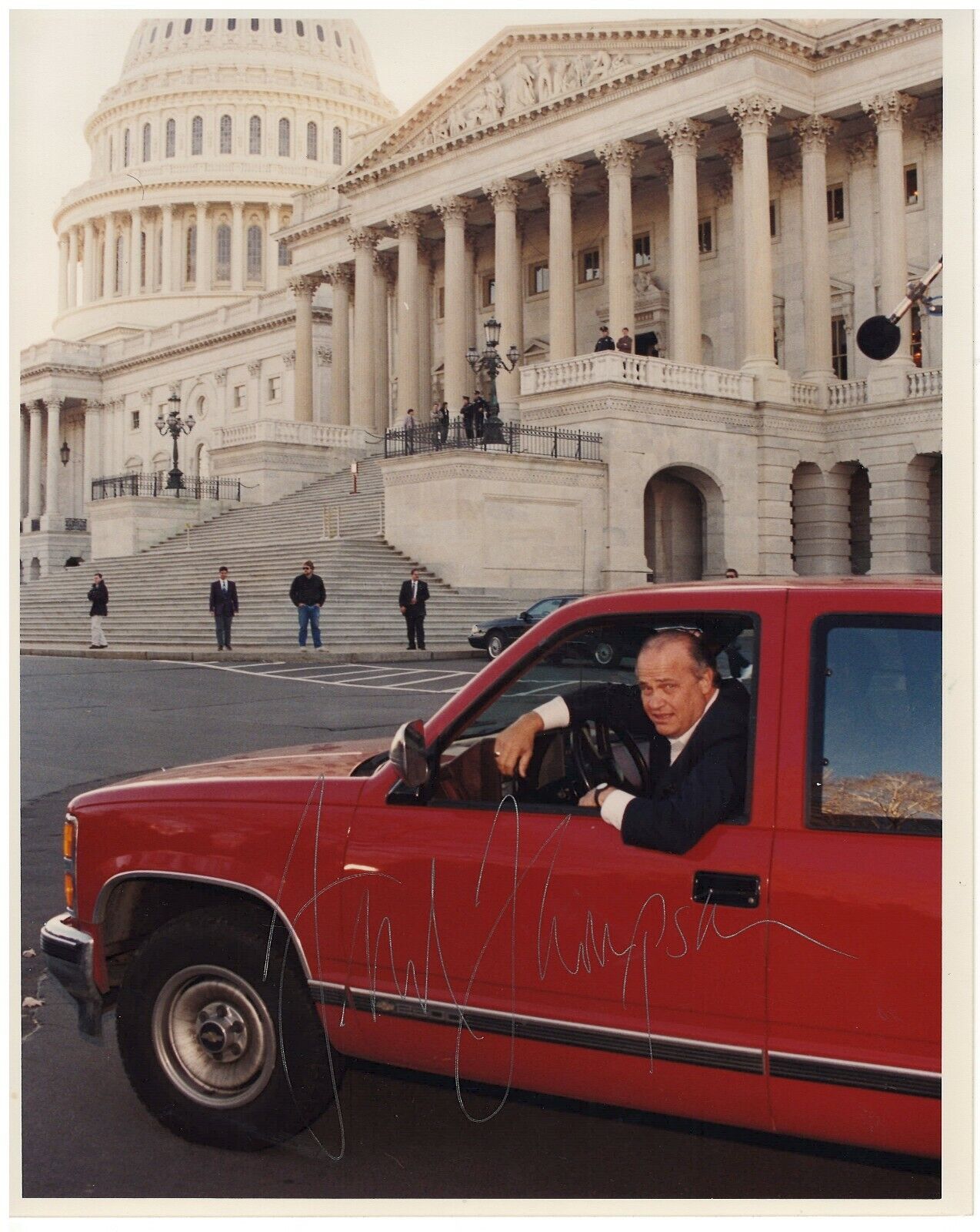 FRED THOMPSON TENNESSEE SENATOR & LAW & ORDER ACTOR RARE SIGNED Photo Poster painting