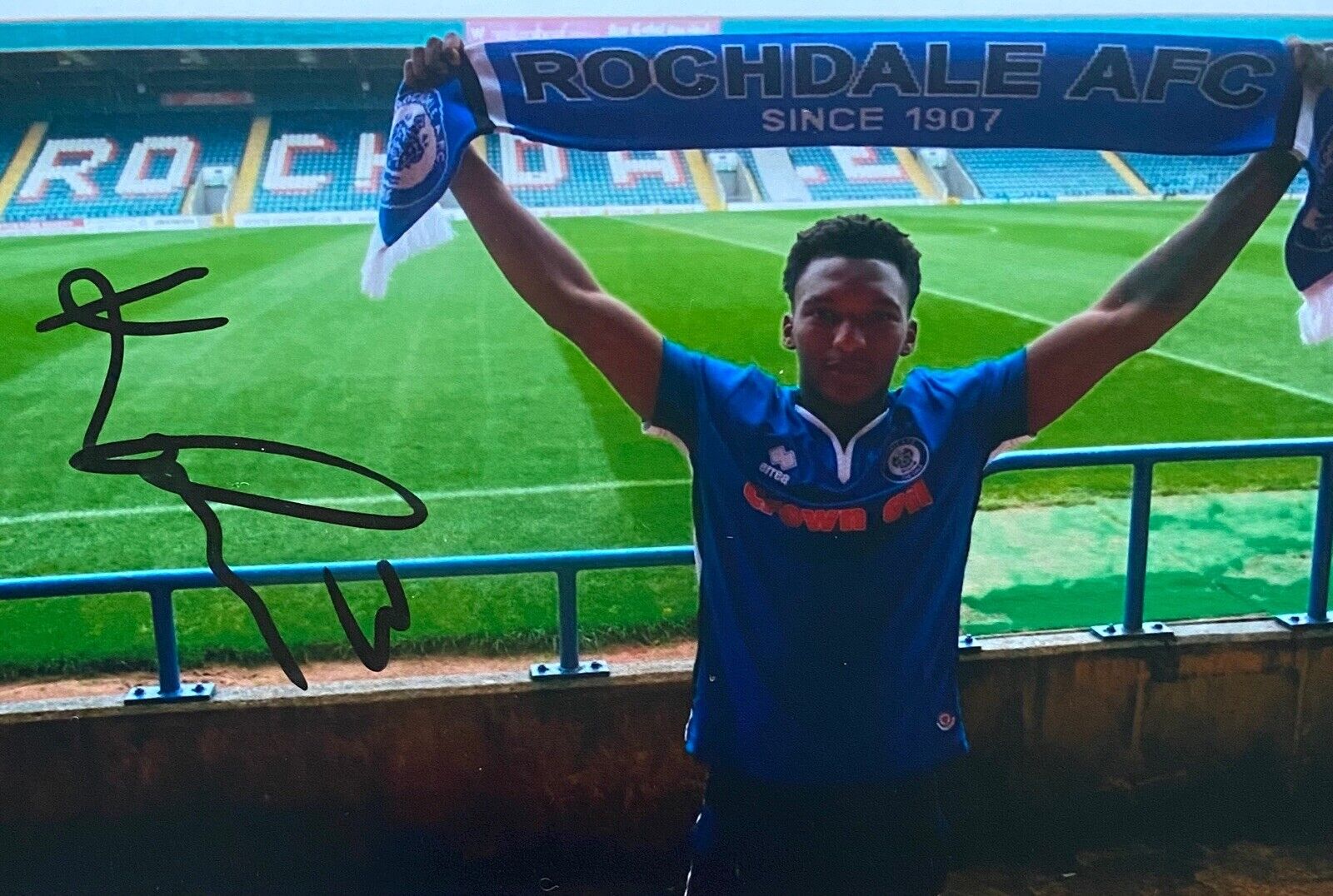 Kgosi Ntlhe Genuine Hand Signed 6X4 Photo Poster painting - Rochdale