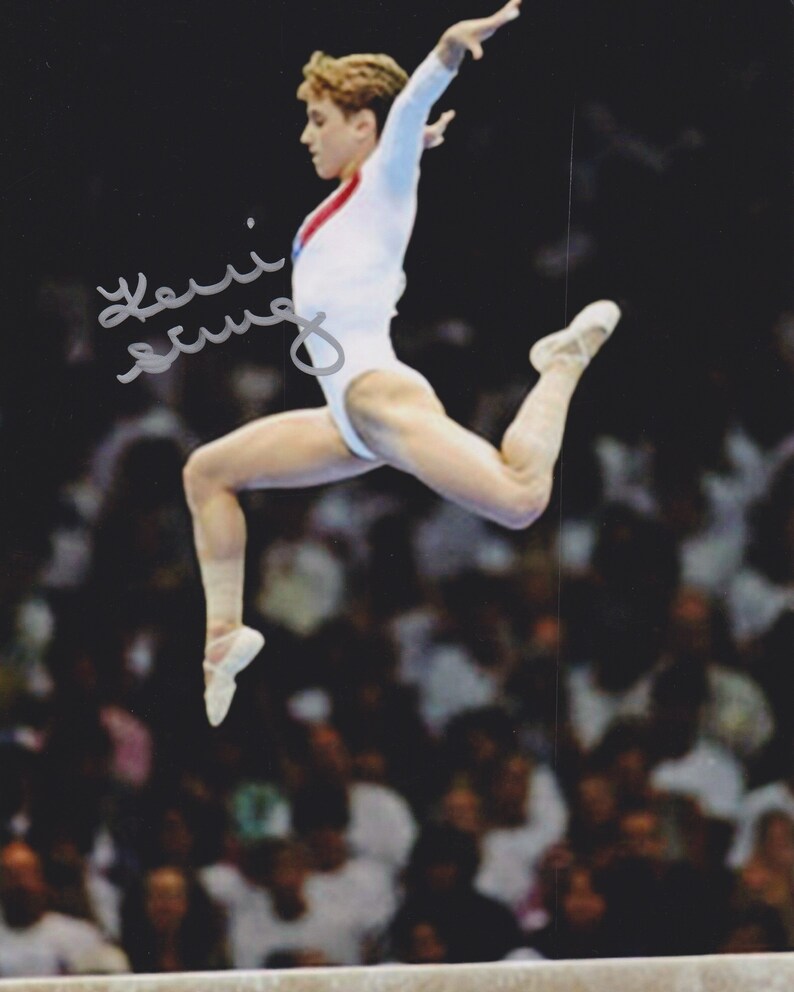 Kerri Strug Signed Autographed Glossy 8x10 Photo Poster painting - COA Matching Holograms