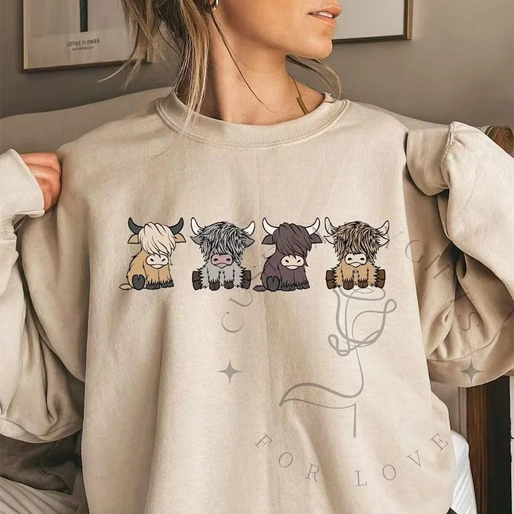 Highland Cow Sweatshirt, Cute CowSweatshirt, Cow Shirt Cotton Sweaters Crewneck