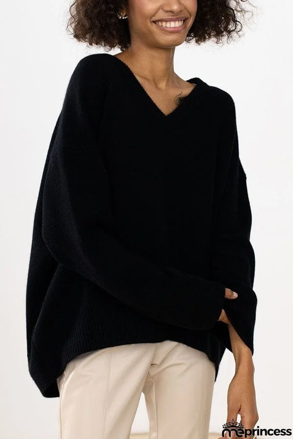 V-neck loose long-sleeve sweater