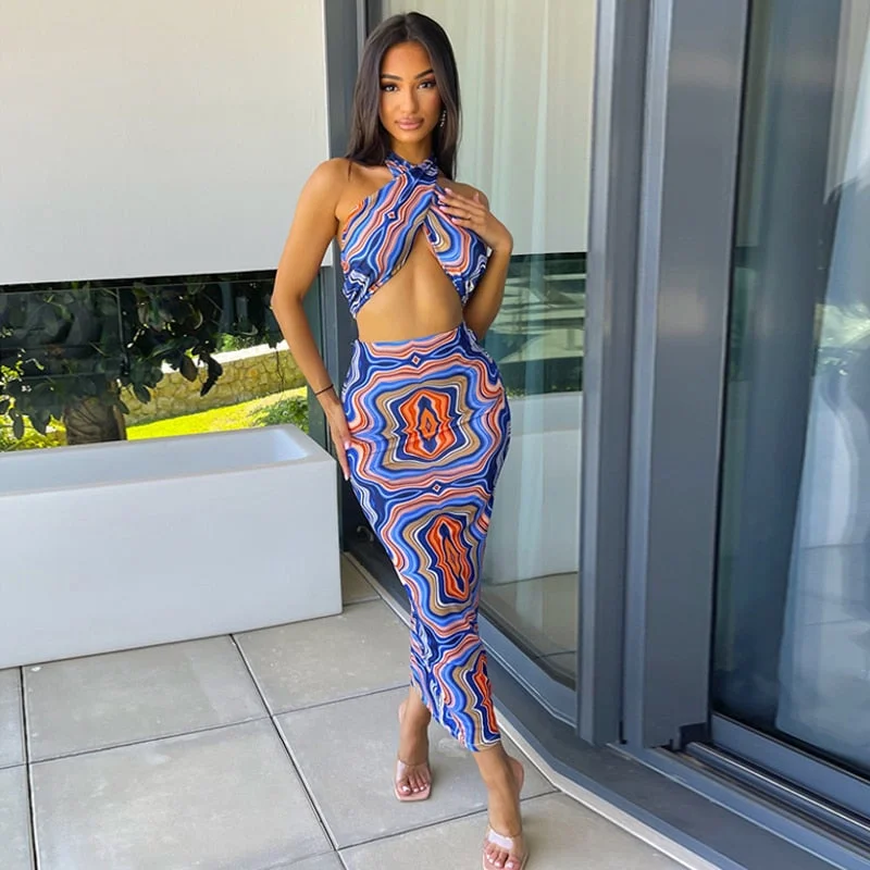 Hugcitar 2021 Paisley Print Sleeveless Halter Sexy Top Maxi Dress Sets Backless Bodycon Sexy Party Elegant Club Y2K Robe Outfits