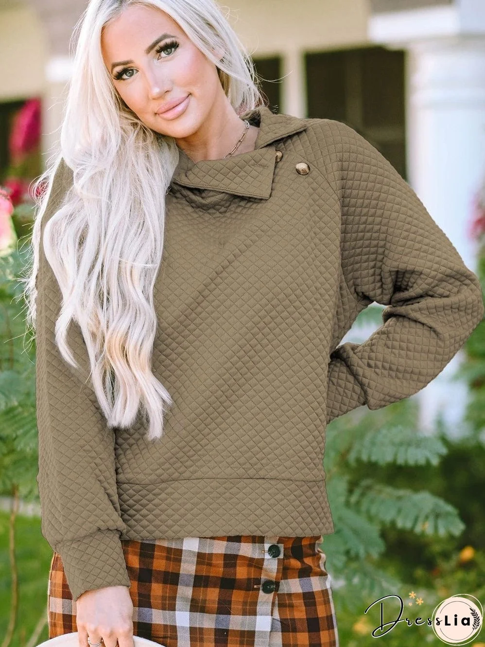 Diamond Quilted Mock Neck Sweatshirt
