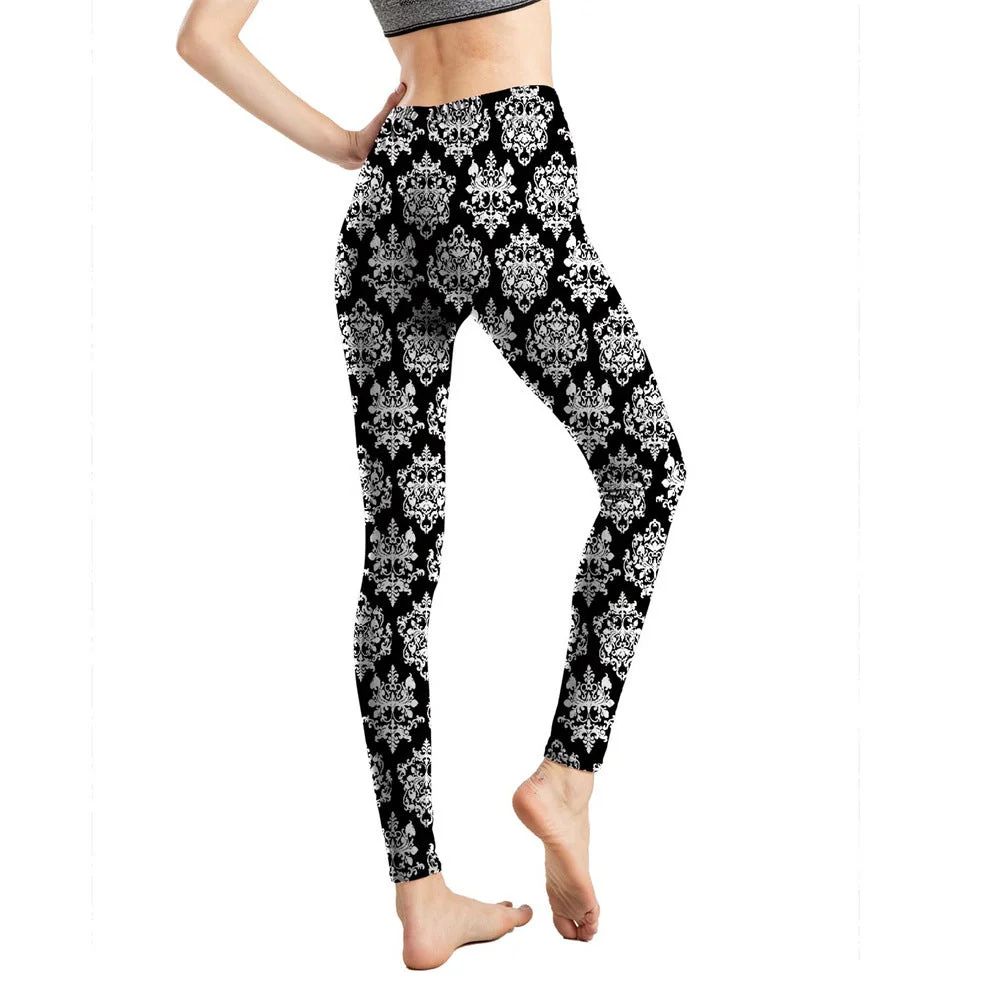 Uveng Milk Silk Printed Abstract Letter Cropped Leggings