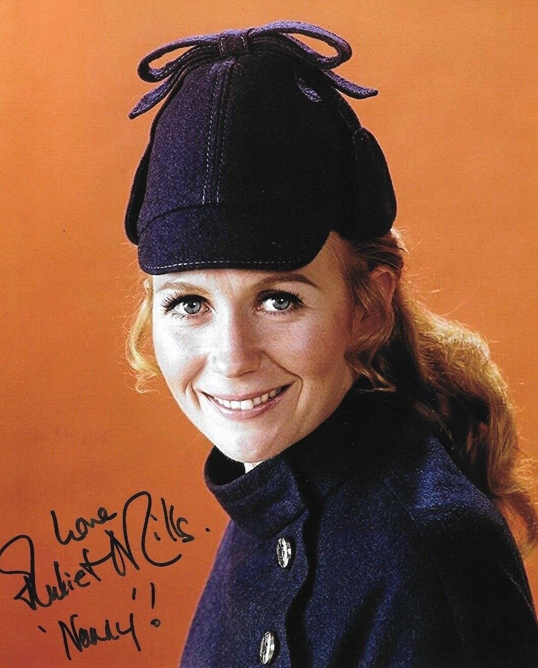 * JULIET MILLS * signed 8x10 Photo Poster painting * NANNY AND THE PROFESSOR * COA * 2