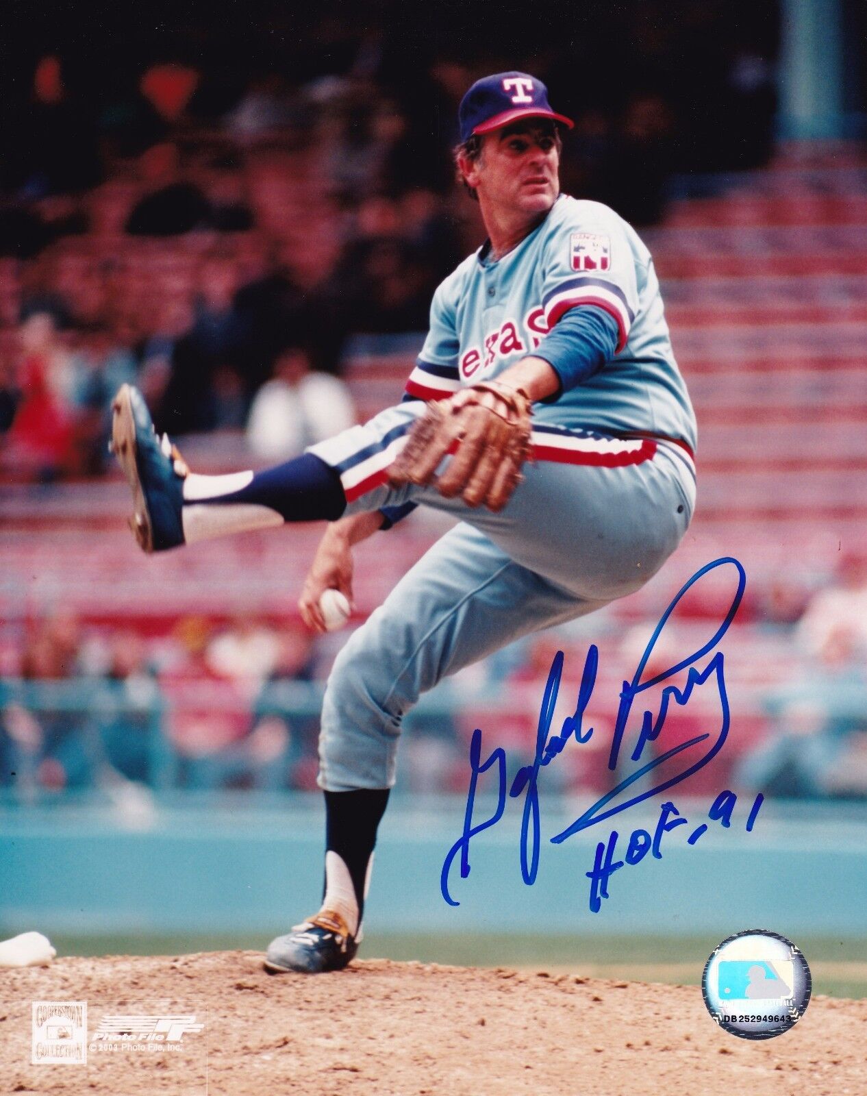 Gaylord Perry Autographed 8x10 Texas RangersHOF #1