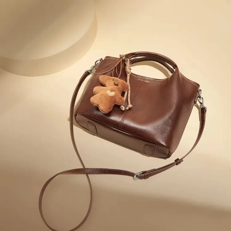 Simple retro brown crossbody bag