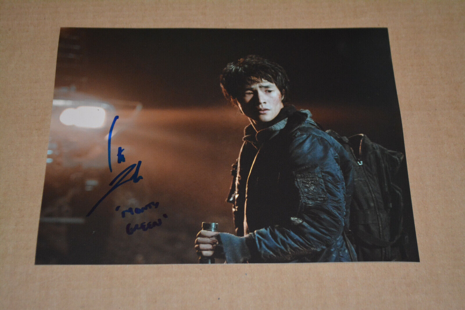 CHRISTOPHER LARKIN signed autograph In Person 8x10 The 100