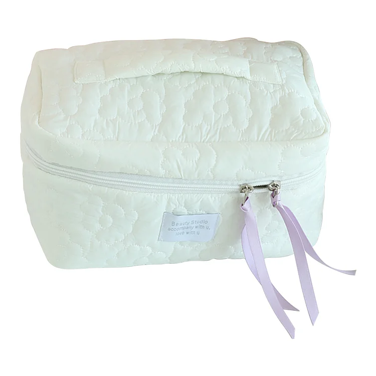 Quilted Flower Cosmetic Bag Cute Storage Bag Large Capacity for Work (White)