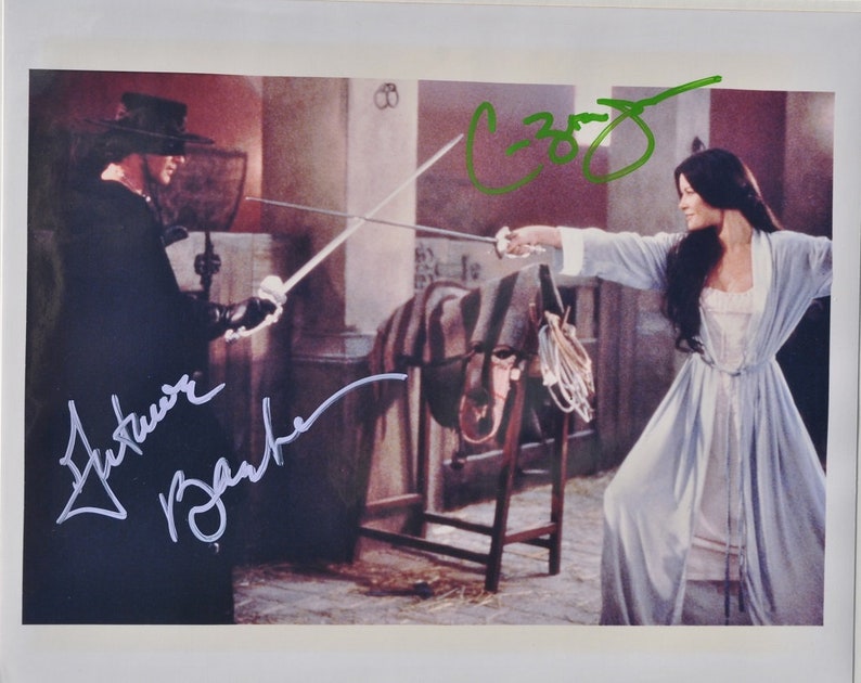 THE MASK Of ZORRO Cast Signed Photo Poster painting x2 Antonio Banderas, Catherine Zeta-Jones wcoa