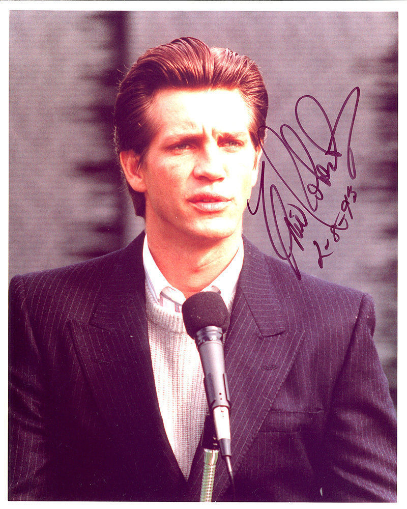 ERIC ROBERTS, ACTOR AUTOGRAPHED SIGNED 8X10 DATED 2/8/1993 AT THE MIKE WITH COA