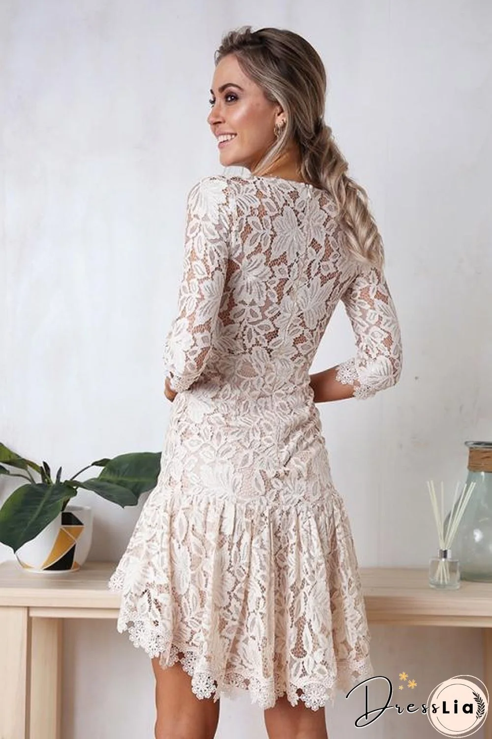 Women'S Lace V-Neck Mini Dress