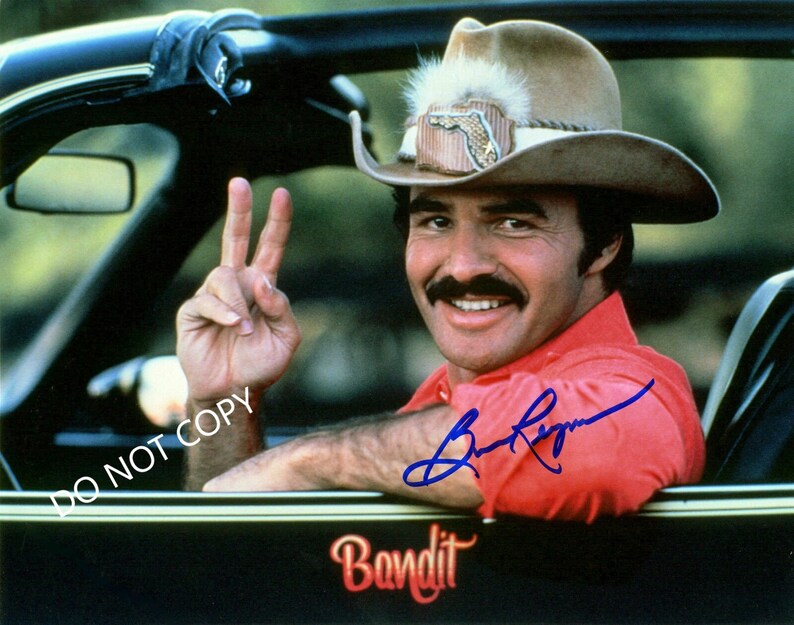 BURT REYNOLDS 8 x10 20x25 cm Autographed Hand Signed Photo Poster painting