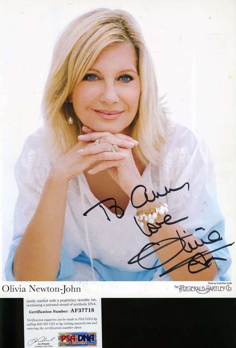 Olivia Newton John Psa Dna Coa Hand Signed 8x10 Photo Poster painting Autograph