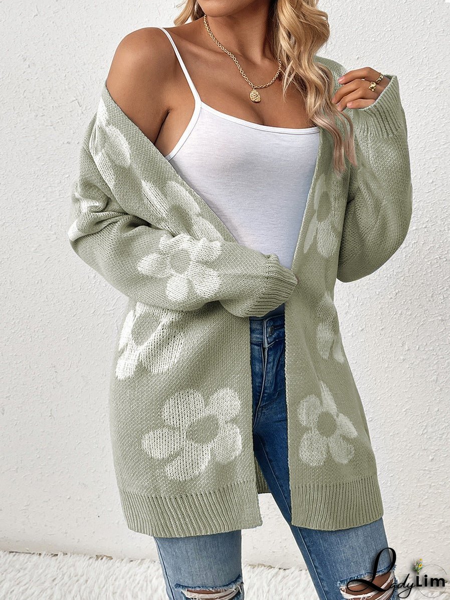 Classic and breathble Cardigan