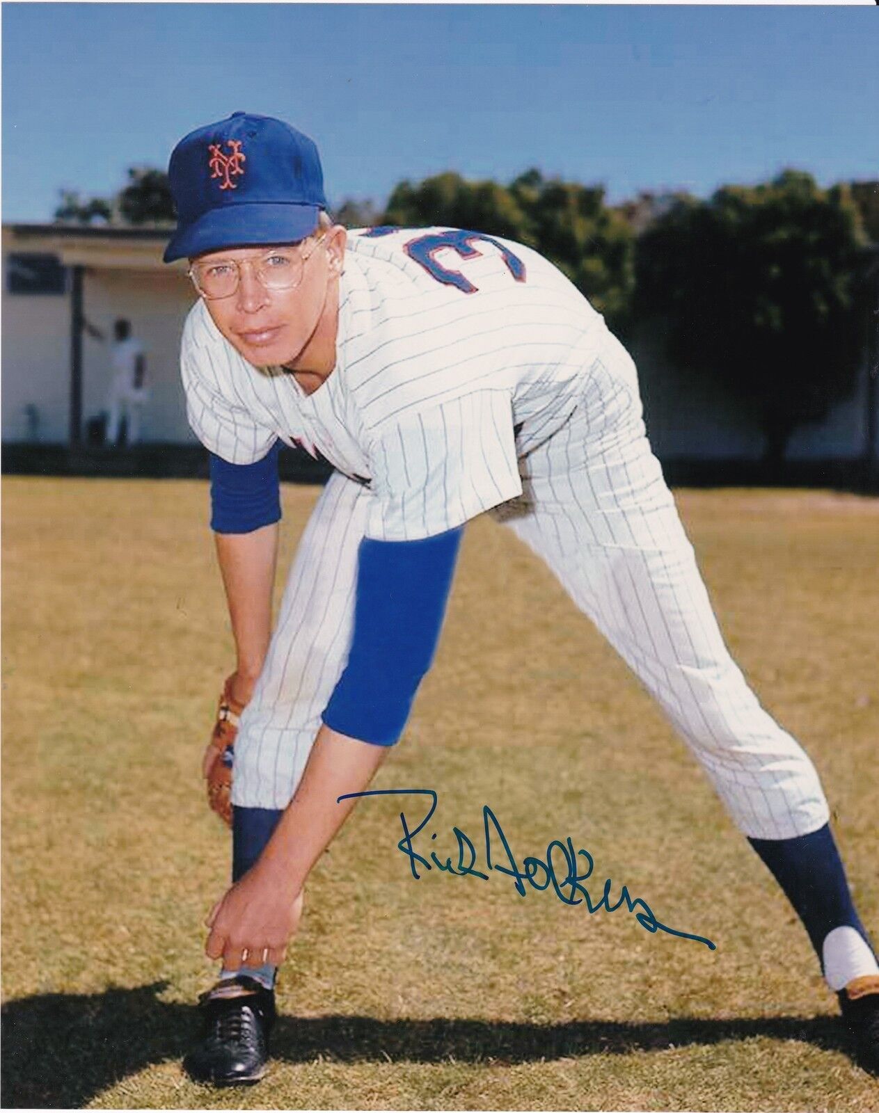 RICH FOLKERS NEW YORK METS ACTION SIGNED 8x10