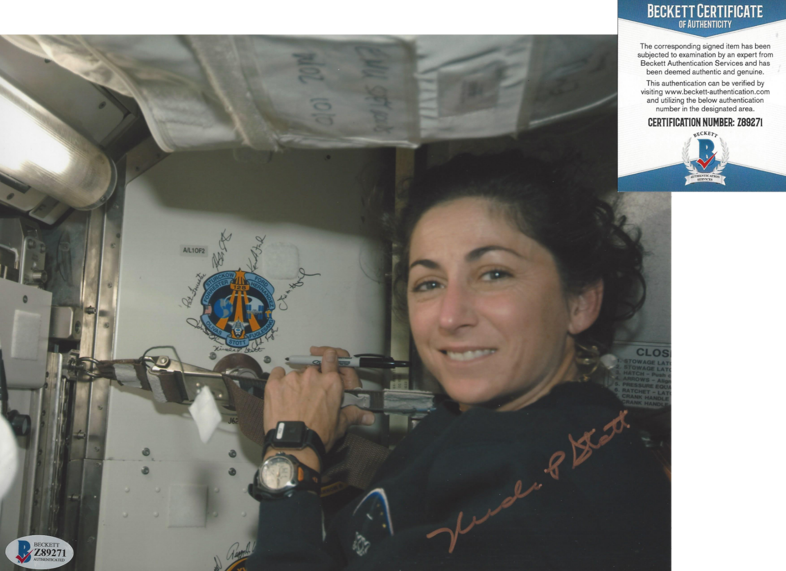 NICOLE STOTT NASA ASTRONAUT EXPEDITION 20 SIGNED 8x10 Photo Poster painting B BECKETT COA BAS