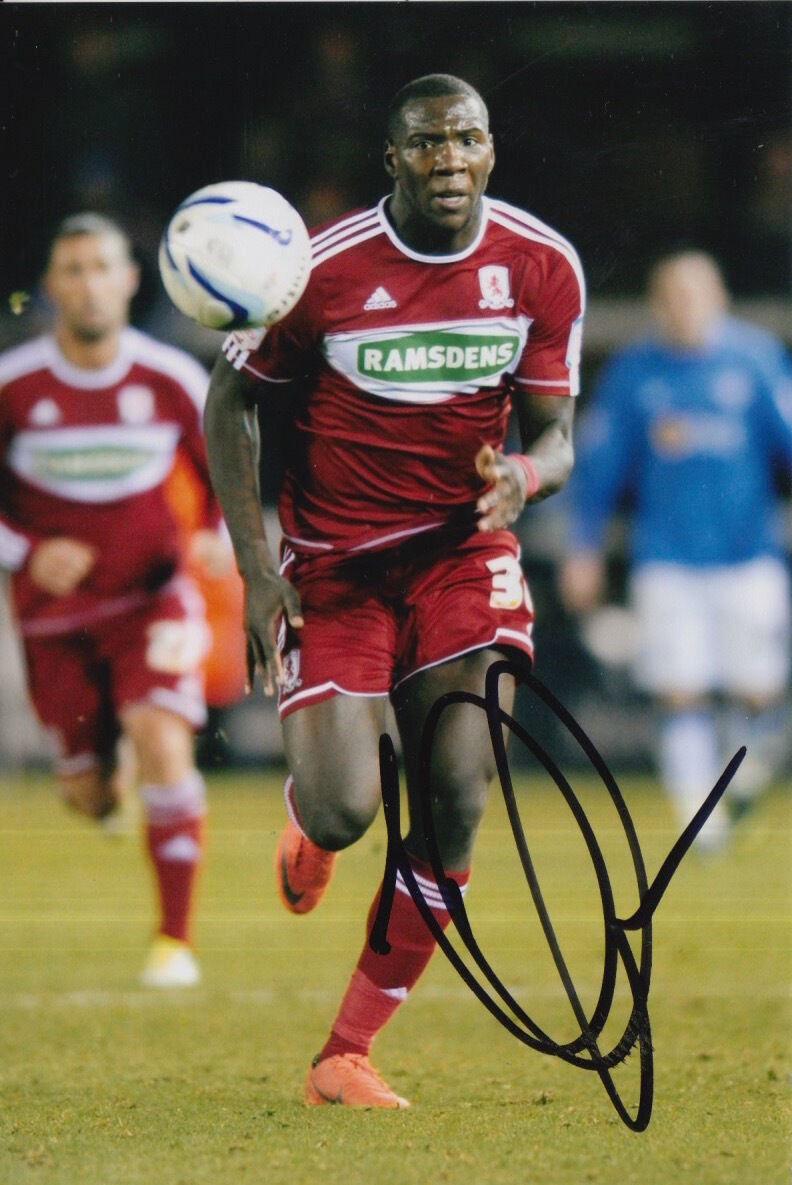 MIDDLESBROUGH HAND SIGNED ISHMAEL MILLER 6X4 Photo Poster painting 1.