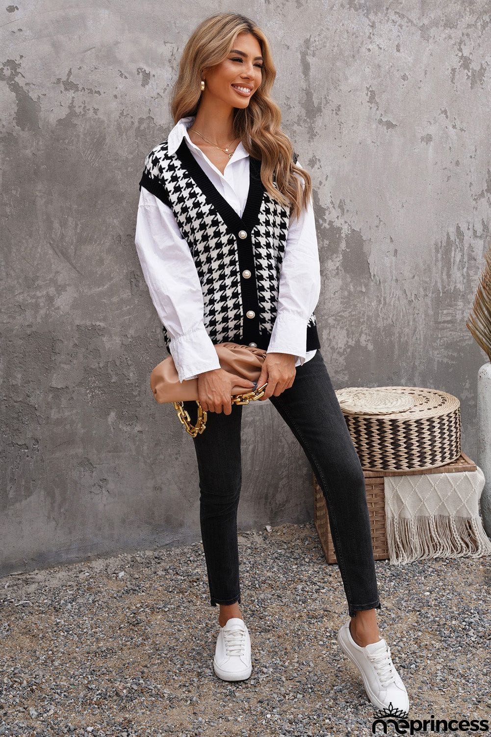 Black Houndstooth Knitted Vest