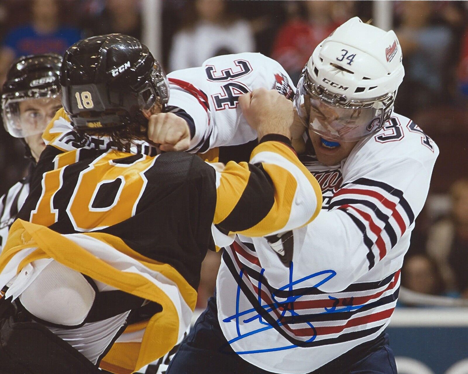 Hunter Smith Signed 8x10 Fight Photo Poster painting Oshawa Generals Autographed COA B